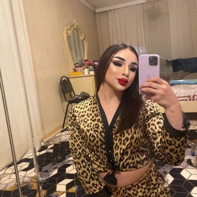 Транссексуалка Роза